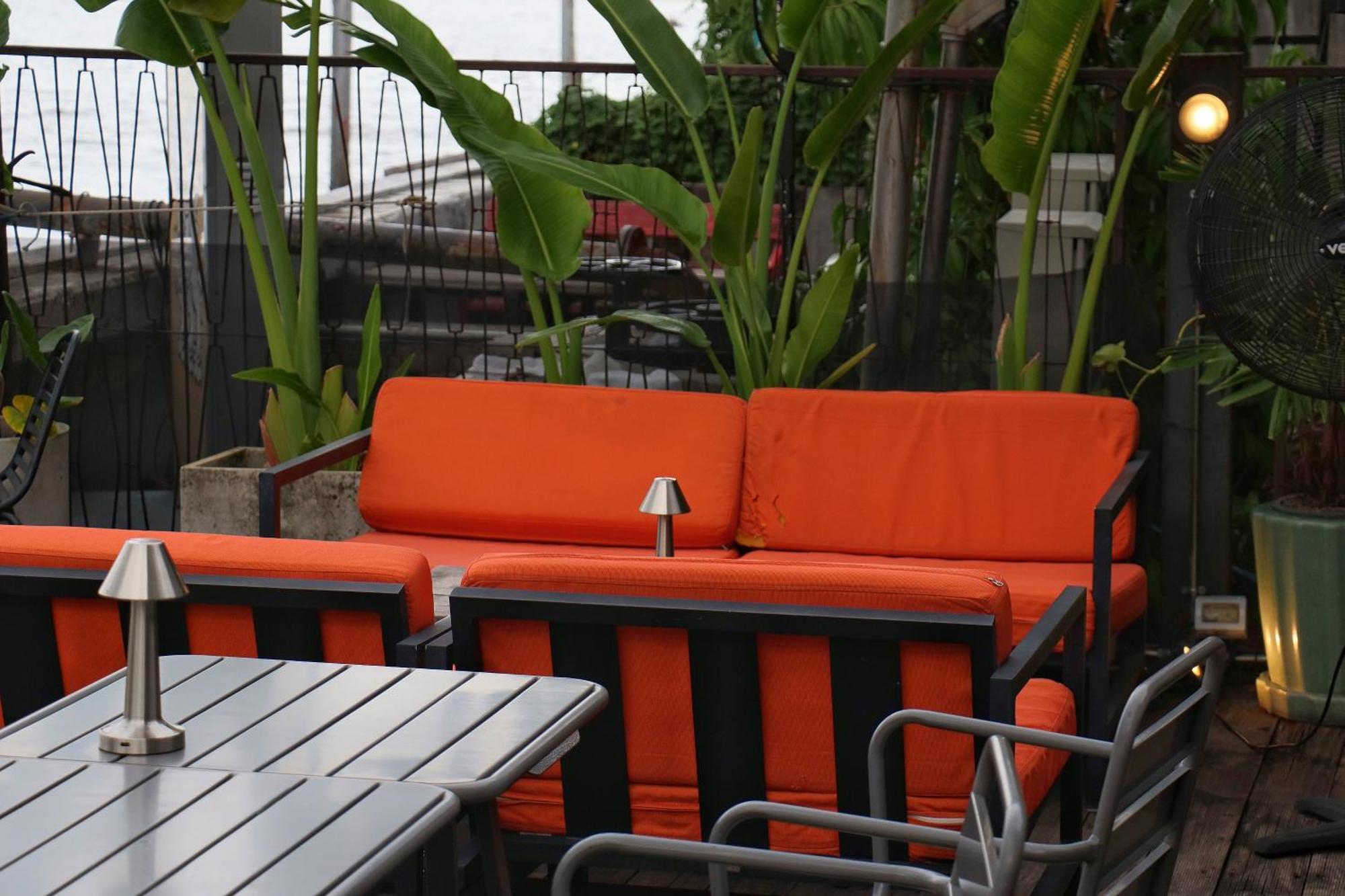 Baan Wanglang Riverside, Bangkok Buitenkant foto
